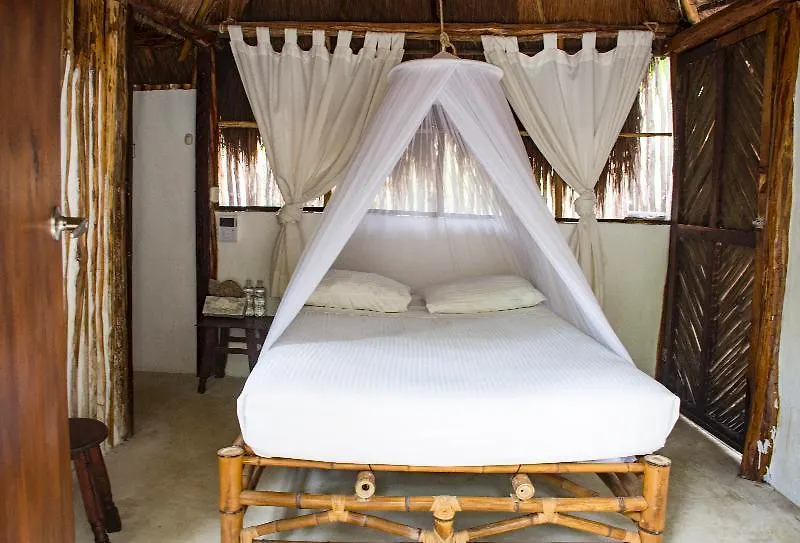 Hotel Maya Cabanas Y Cenote Tulum México